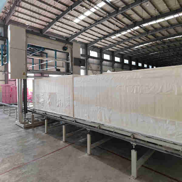 Horizontal Foam Cutting Machine