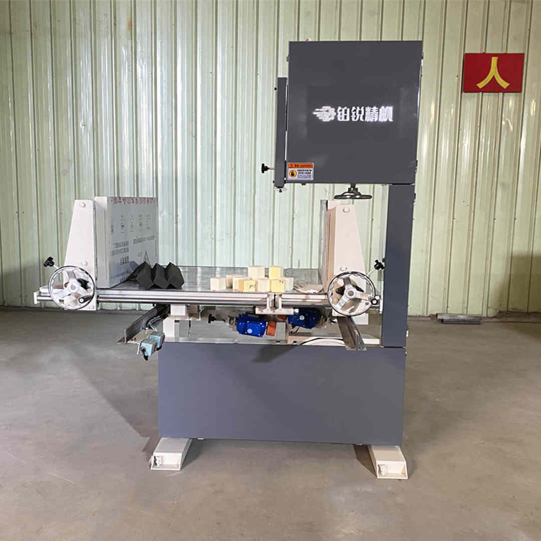 Double Baffle 2-wheel sponge cutter